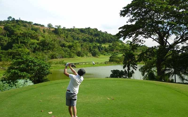 Có Bao Nhiêu Lỗ Trên Sân Gôn,Sân golf 72 lỗ